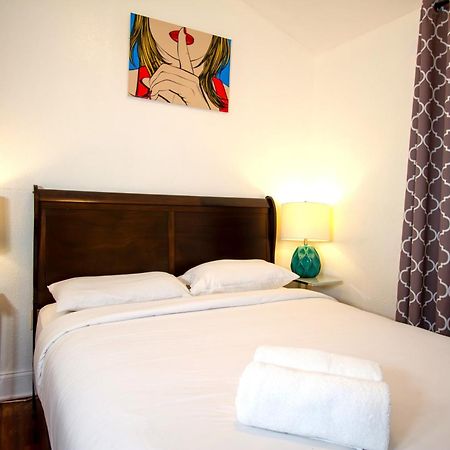 Hispaniola Apartments Part Of The Oasis Casita Collection マイアミビーチ エクステリア 写真