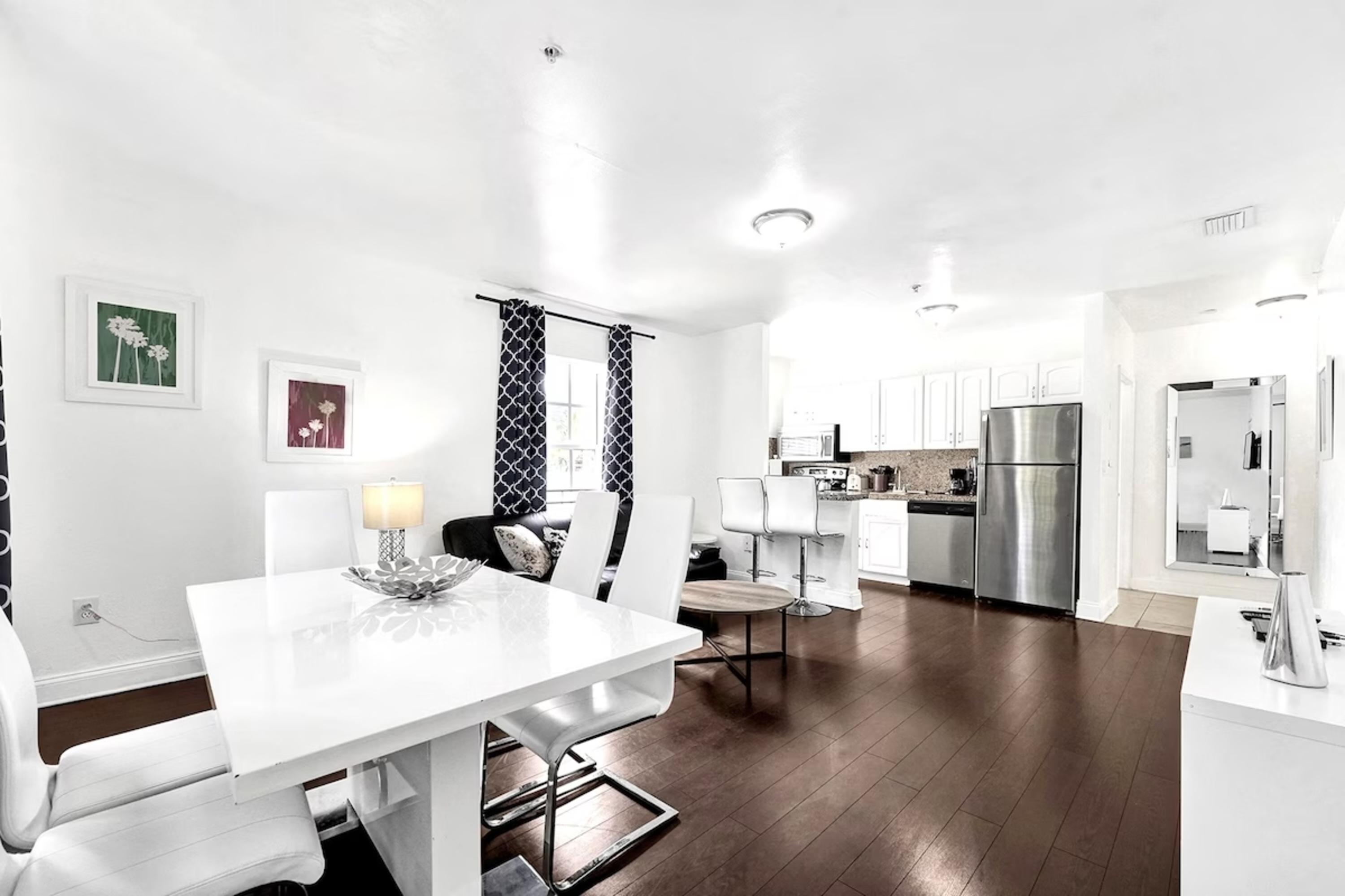 Hispaniola Apartments Part Of The Oasis Casita Collection マイアミビーチ エクステリア 写真