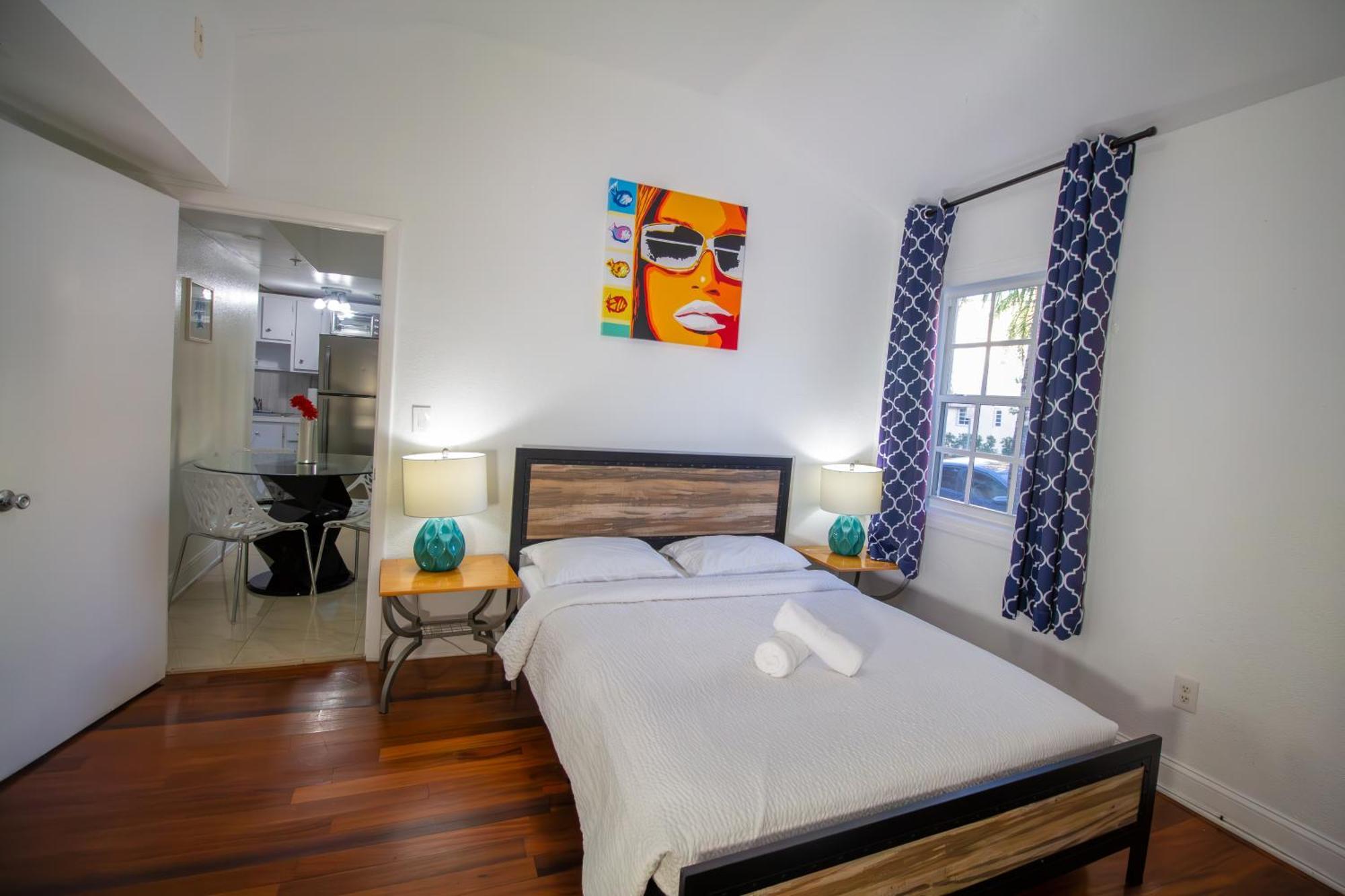 Hispaniola Apartments Part Of The Oasis Casita Collection マイアミビーチ エクステリア 写真