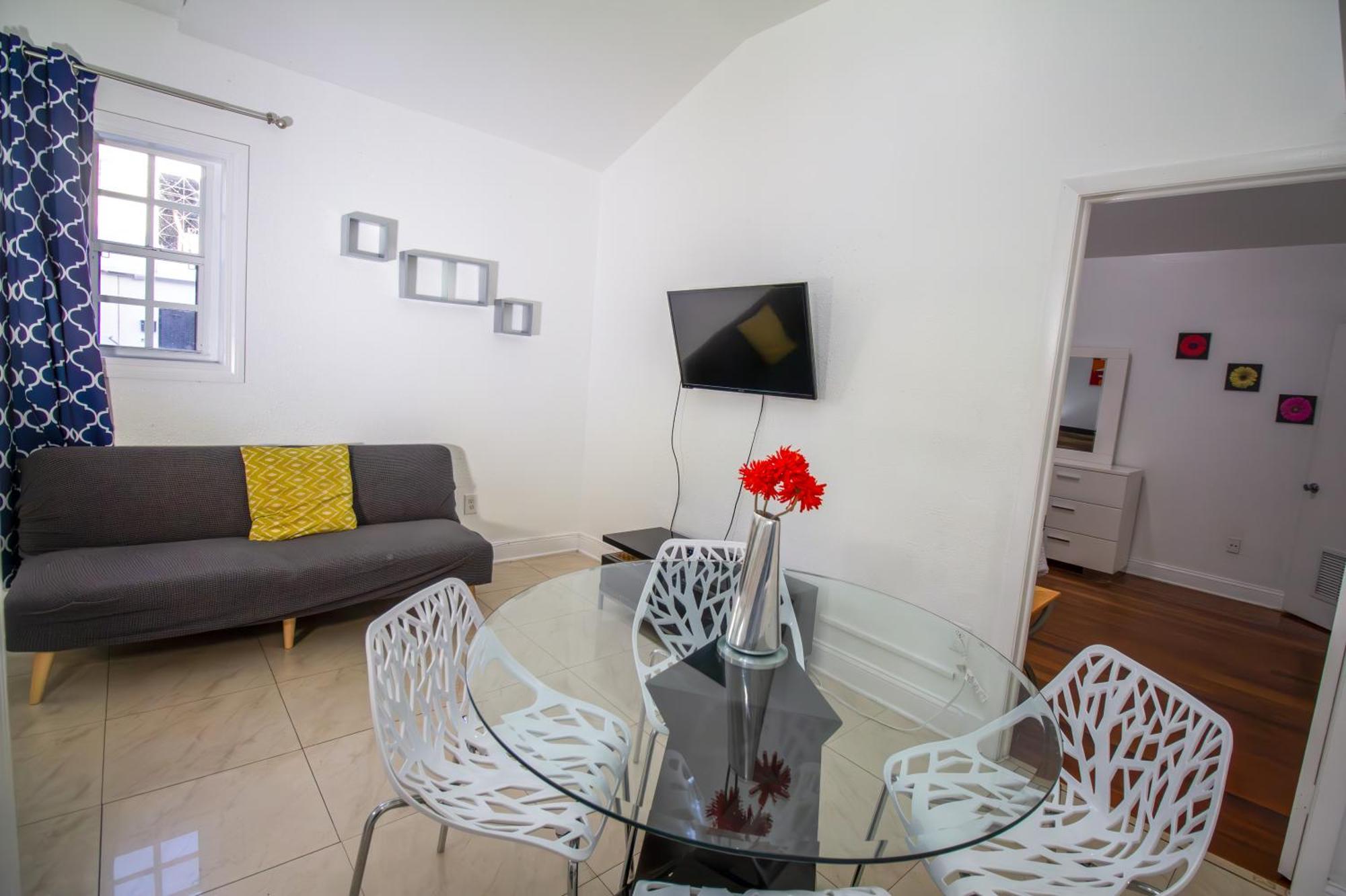 Hispaniola Apartments Part Of The Oasis Casita Collection マイアミビーチ エクステリア 写真