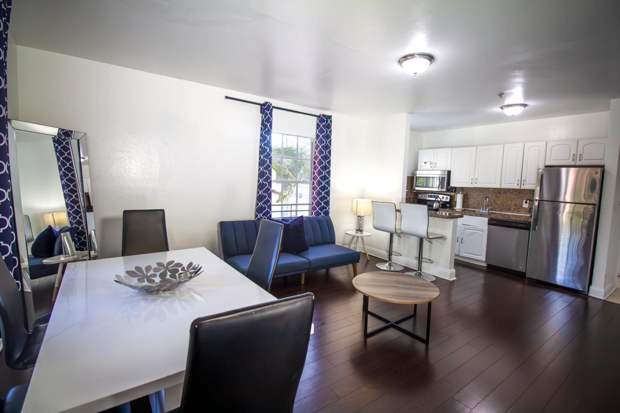 Hispaniola Apartments Part Of The Oasis Casita Collection マイアミビーチ エクステリア 写真
