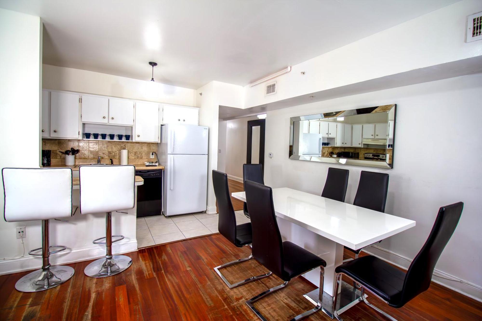 Hispaniola Apartments Part Of The Oasis Casita Collection マイアミビーチ エクステリア 写真