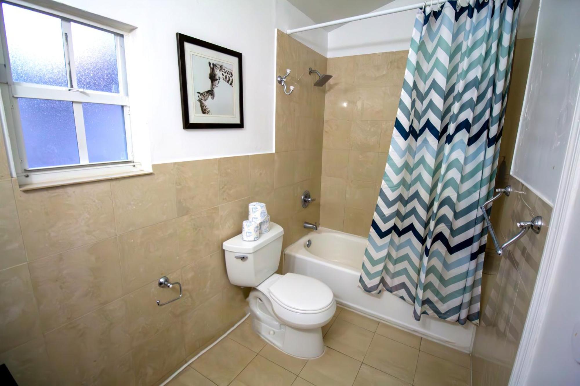 Hispaniola Apartments Part Of The Oasis Casita Collection マイアミビーチ エクステリア 写真