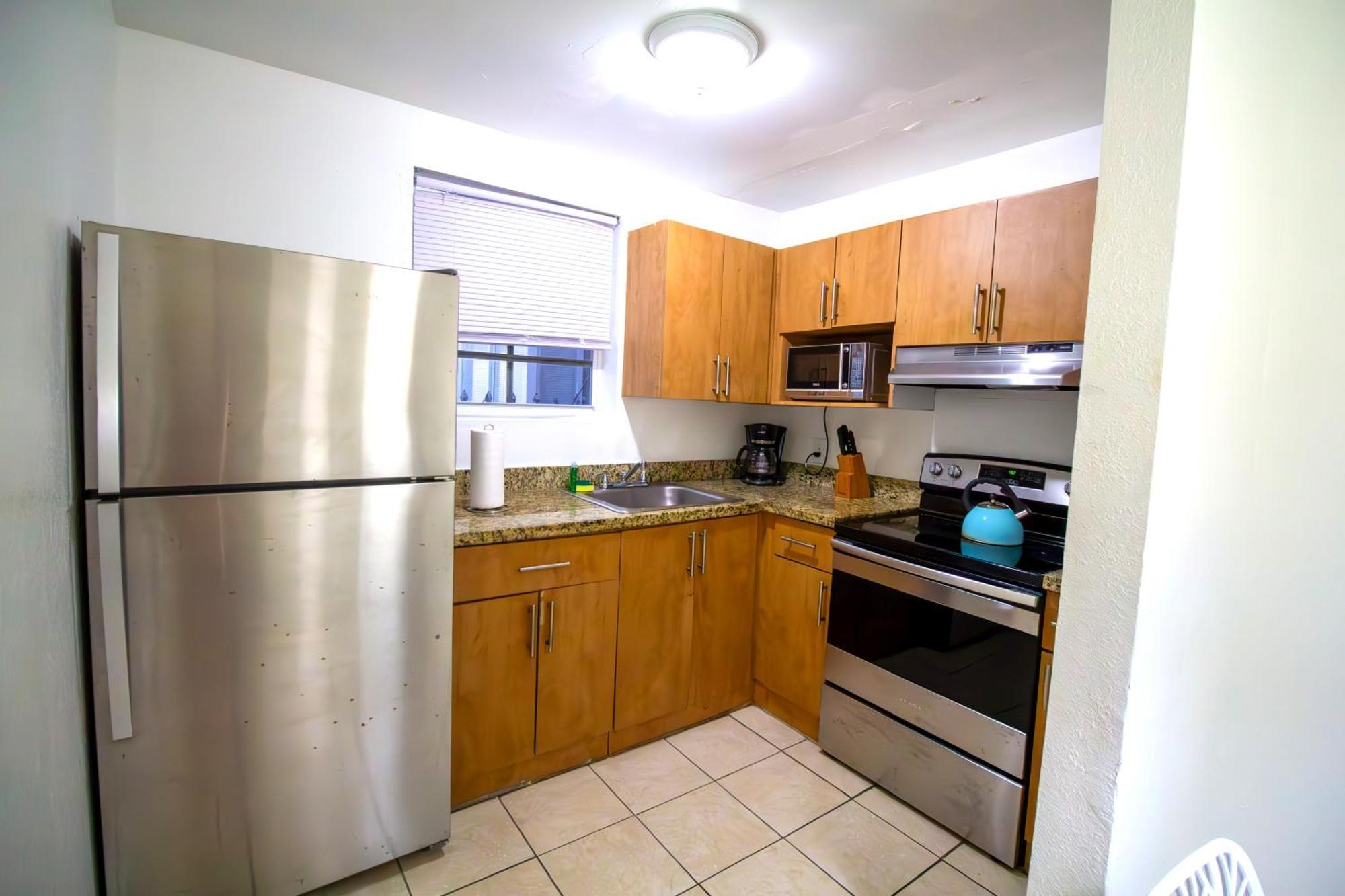 Hispaniola Apartments Part Of The Oasis Casita Collection マイアミビーチ エクステリア 写真